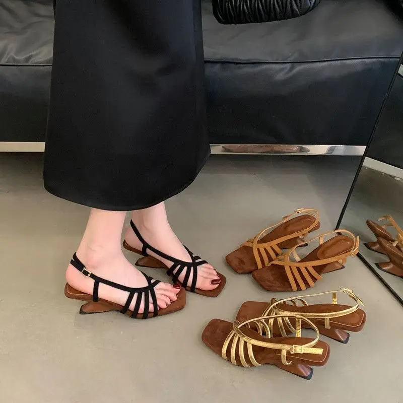 

Women's Sandals Summer 2026 Sexy Hollow-out Open-toed Sandals Women Beautiful Elegant Wedge Square Head High Heels High Quality