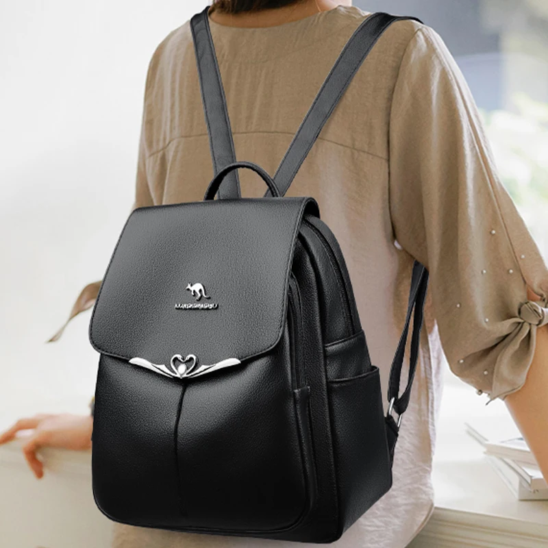 2024 Leather Female Large Capacity Travel Bagpack Luxury Designer Fashion Back pack For Women School Bag Ladies Laptop Backpacks