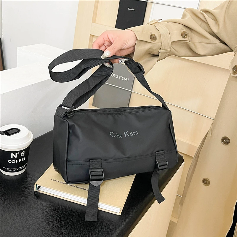 New Hong Kong style crossbody bag men's classic bag personality versatile large capacity shoulder