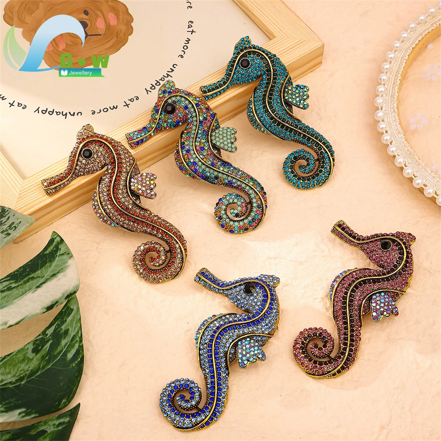 

Oversized Rhinestone Seahorse Brooch Luxury Animal Statement Pin Vintage Wedding Jewelry Gift for Women Sparkling Bridal Handmad