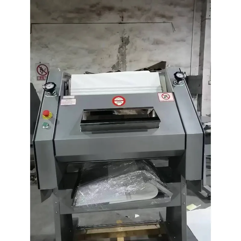 Equipment Snack Food Factory Flour Noodle Press Machine Baguette Shaping Machine Bakeries Wheat Milk Dough Sheeter