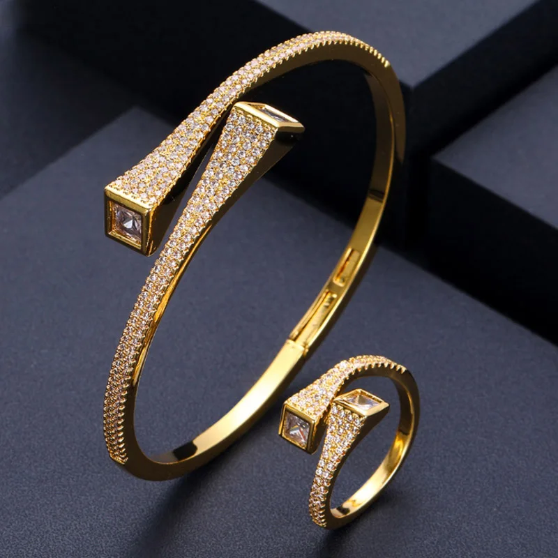 Fashion Horseshoe-Shaped Titanium Steel Micro-Inlaid AAA Zircon Creative Luxury Bracelet Ring Set