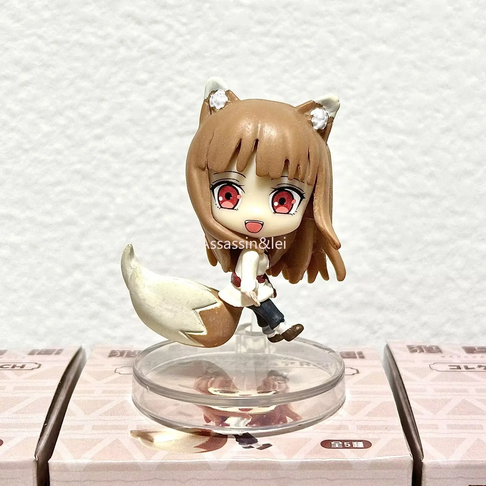 Anime peripheral figure Spice and Wolf MERCHANT MEETS THE WISE WOLF BUSHIROAD Anime Holo Small Figure Toys Gift About 4.5CM high