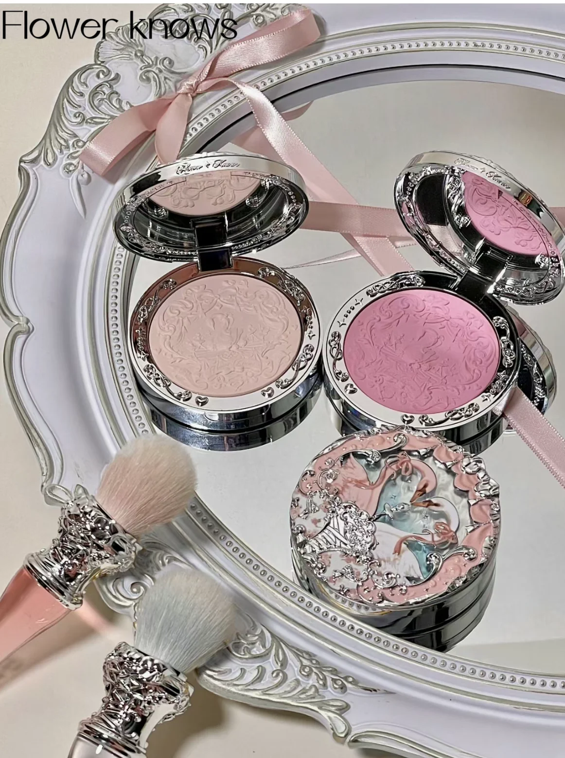 Flower Knows Swan Ballet Series Embossed Blush Long-lasting Matte Powder Blusher Natural Brightening Cosmetic 5g