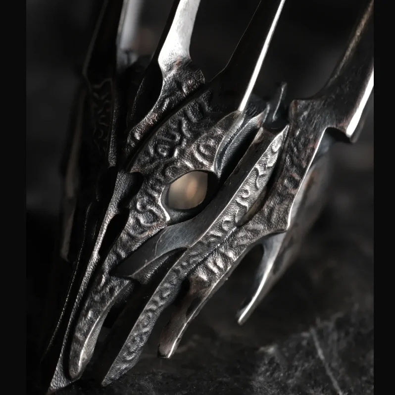 Outdoor Portable EDC Dark Gothic Style Dark Lord Ring with Adjustable Opening Tool
