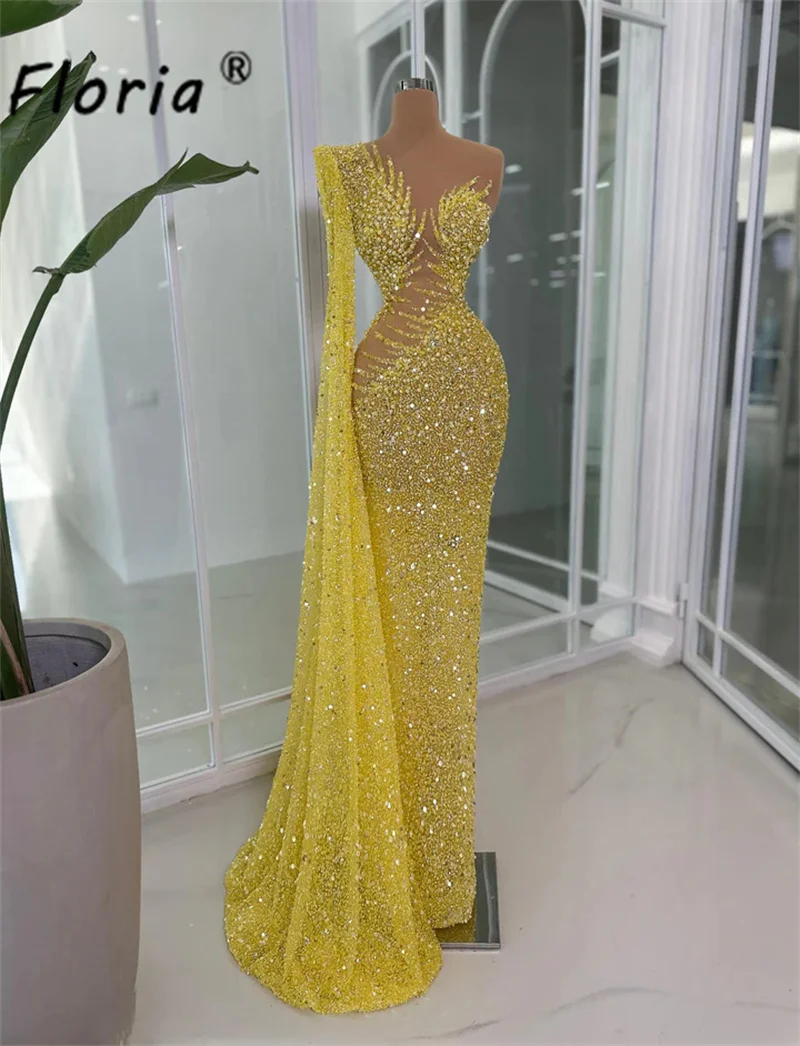 

Yellow Sparkling Sequin Dubai Mermaid Prom Dresses with Cape Illusion Beaded Customize Evening Party Dress Red Cartpet Gown New