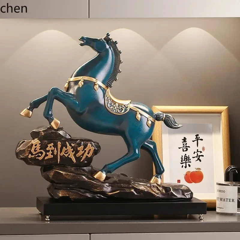 I-28  Instant Success Creative Horse Ornament Office Wine Cabinet Decoration