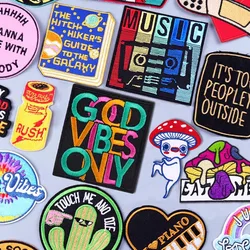 Mr Robot yama giyim için termo-yapıştırıcı yamalar işlemeli yamalar Sticker karikatür eriyebilir/demir On yama rozetleri DIY