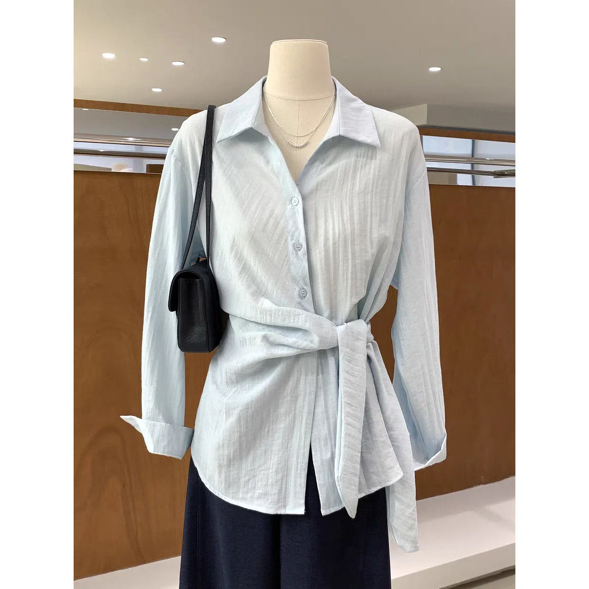 Camisa Feminina de Linho com Gola Virada e Manga Longa, Estilo Casual de Negócios, Design de Laço para Emagrecimento, Moda Primavera Antecipada