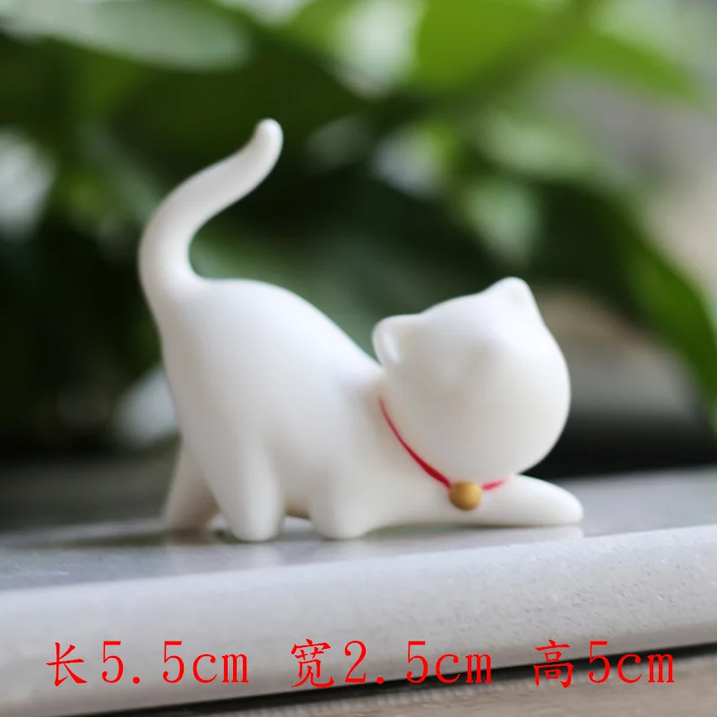 White Porcelain Handmade Property Kitty Tea Pets Mini Ceramic Desktop Decoration Home Decor Ornaments Decorative Figurines