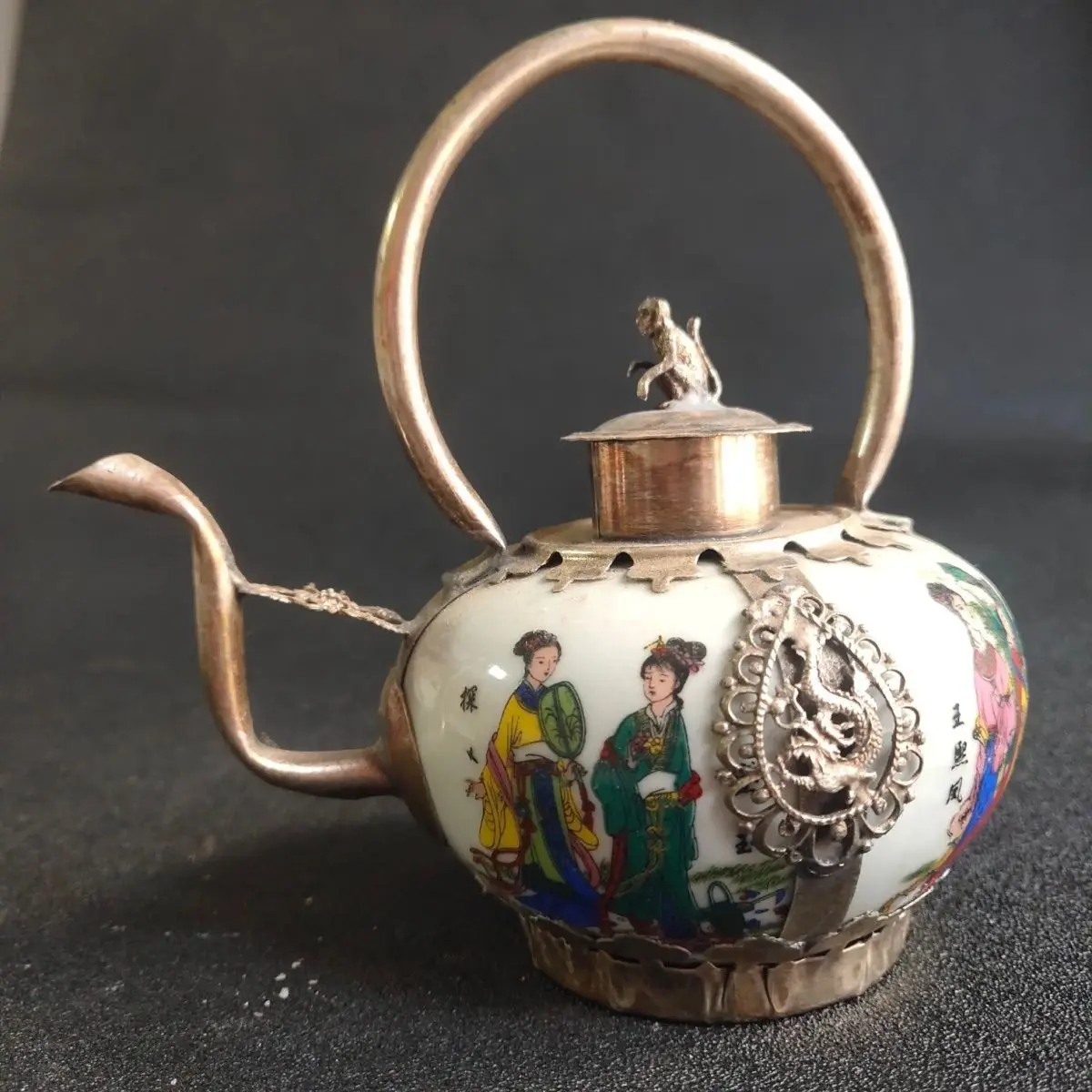 

Antique antique porcelain, copper-clad porcelain, dragon and phoenix Chengxiang, portable melon pot, tea kettle, wine pot, wine