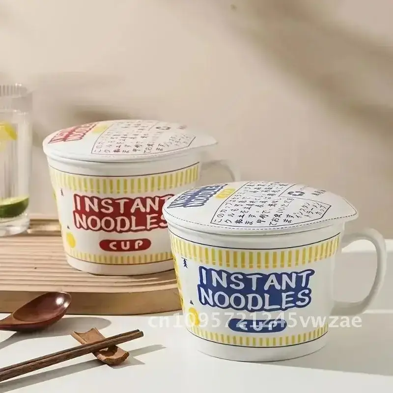 

Large Capacity Ceramic Instant Noodle Bowl with Lid for Dorms And Home Kitchens Keeps Noodles Tasty And Warm