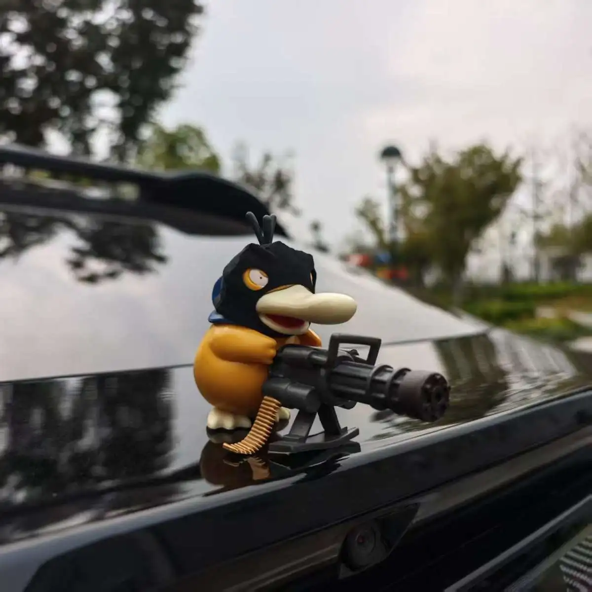 Pokémon Psyduck Auto-Motorhauben-Ornament Kleine Figur Auto-Dekoration Road Bandit Gatling Auto-Heckfigur Spaßspielzeug – Detail 5