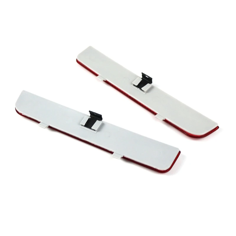 LR006349 LR006348 Rear Bumper Reflector for LR2 08-15 Left/Right Side Bumper Red Reflector Car Accessories Bumper Trim