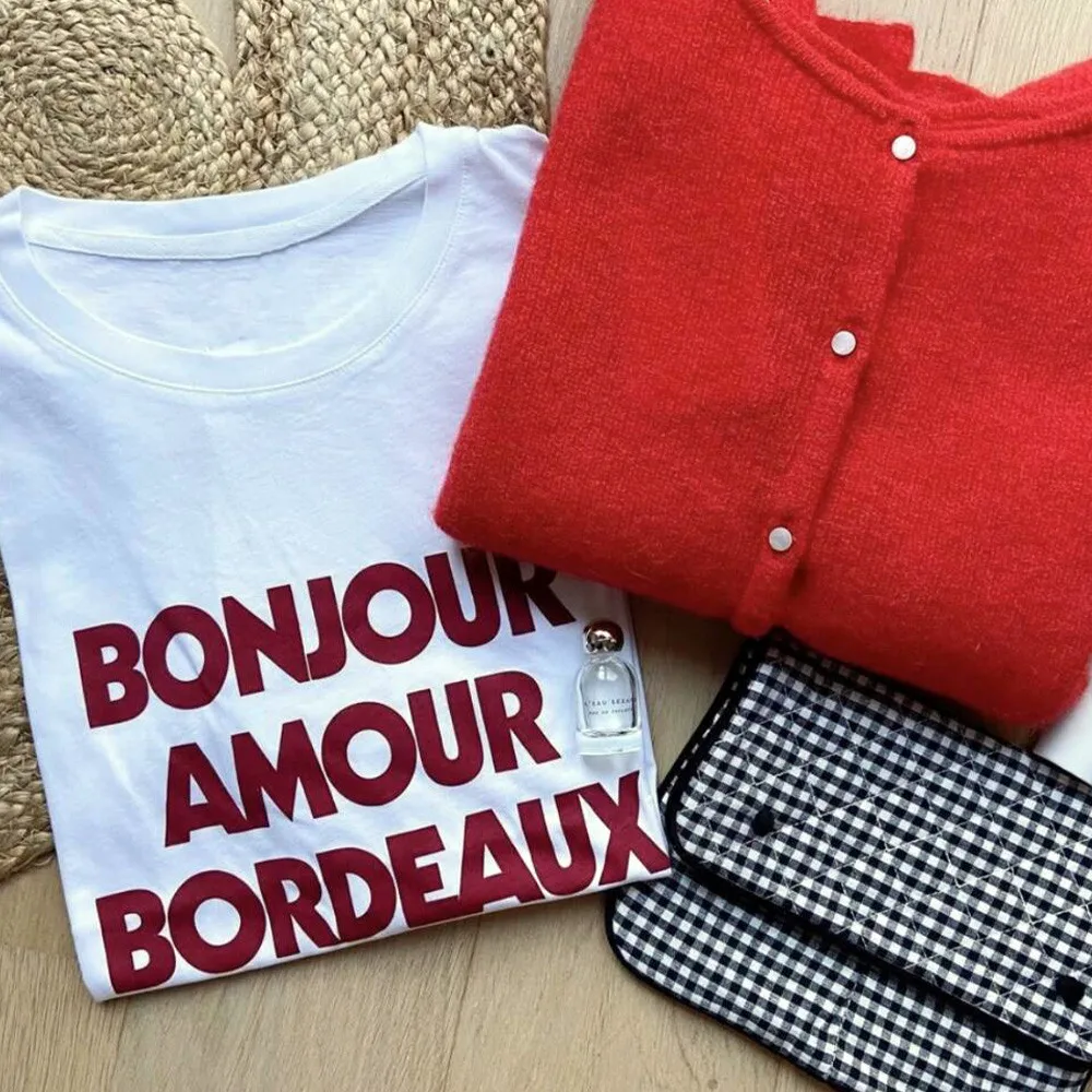 Bonjour Amour Bordeaux Letters Printing French Fashion Casual Women T Shirts Summer Short Sleeve Loose Cotton Tops Elegant Tees