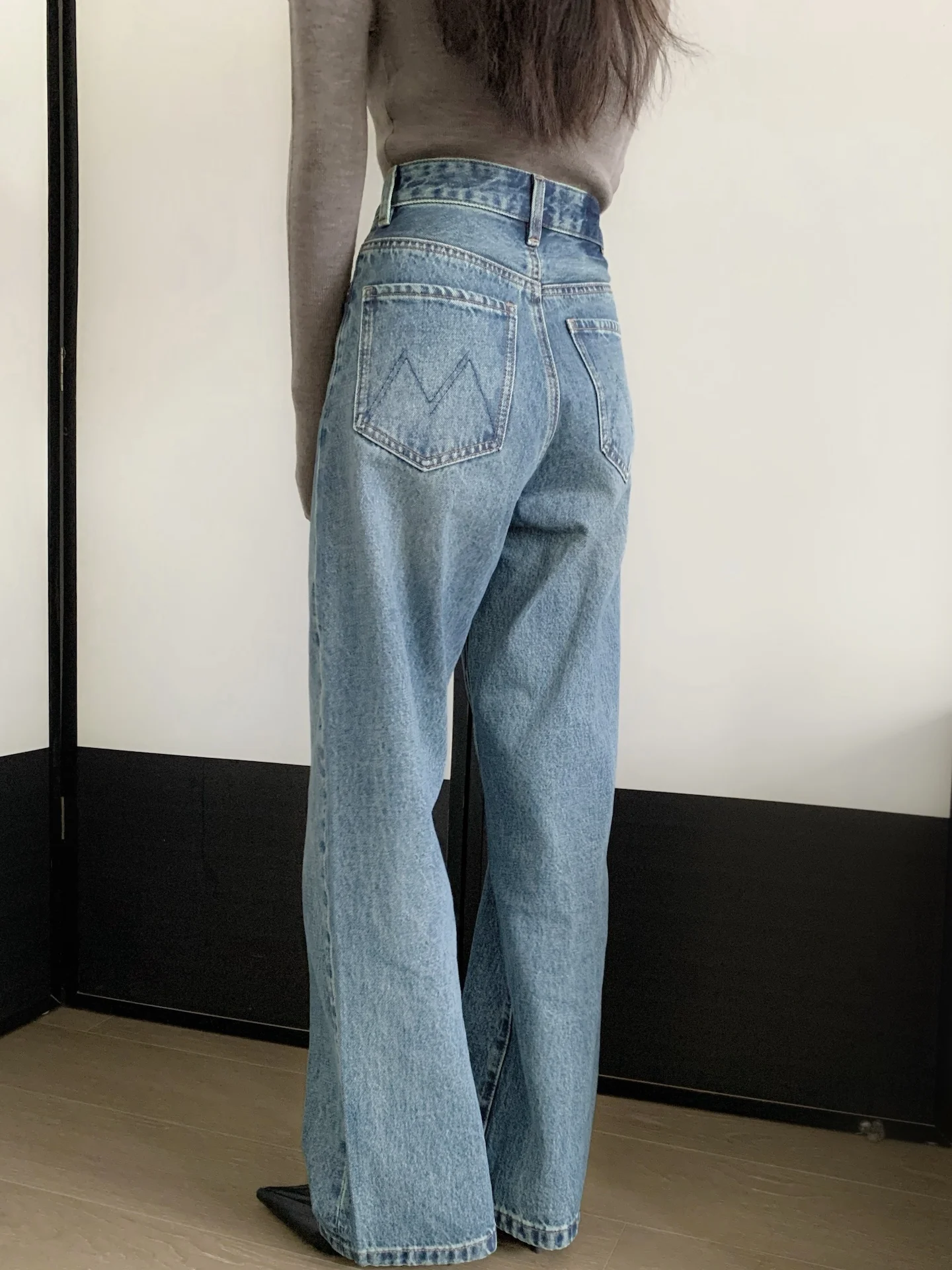 

Джинсы женские с высокой талией, прямые, широкие, повседневные, осенне-зимние, новые, в стиле ретро FlowGaGa