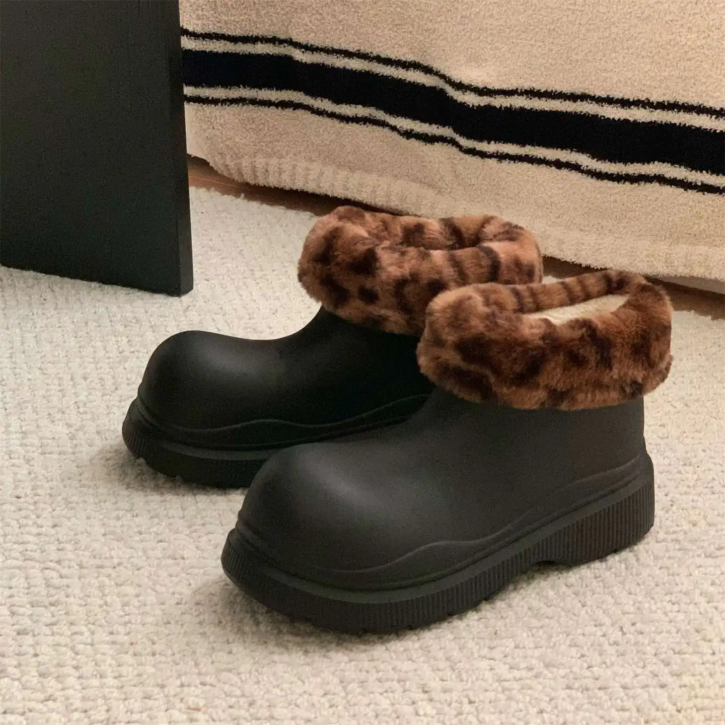 Winter Women's Detachable Lining Slip-Resistant Thick Sole Waterproof Boots Outdoor Leopard Print Fleece Snow Boots Soft Warm