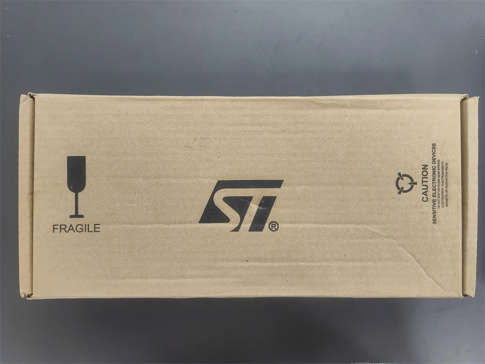 حافظة واقية STM32F405RGT6