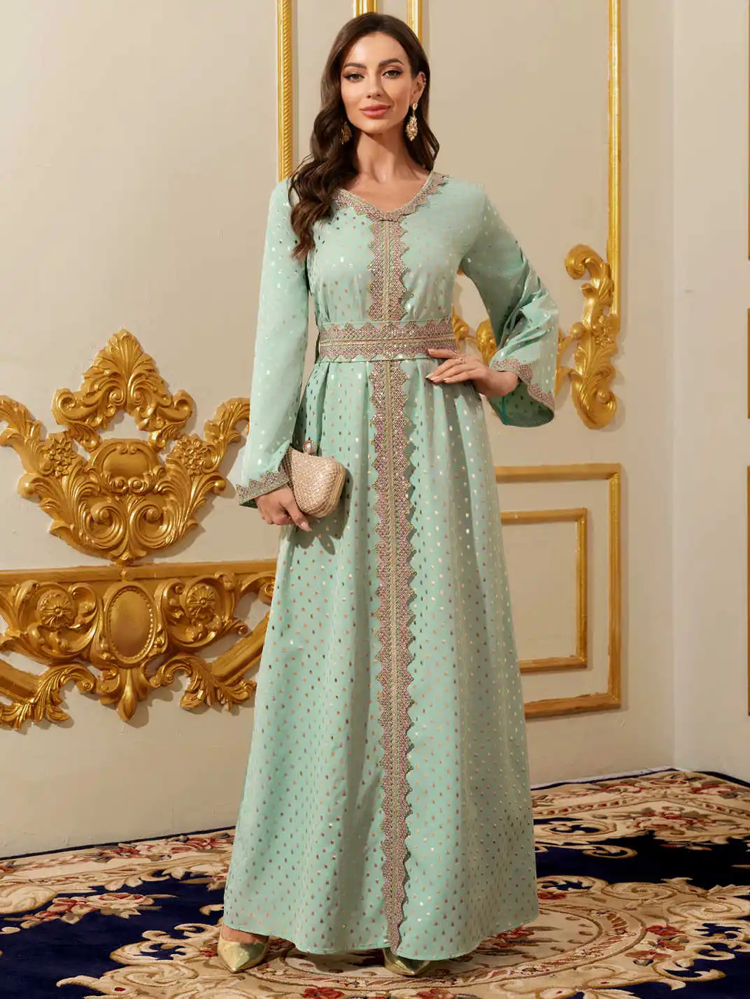 Sukienka z dekoltem w serek w stylu arabskim z Dubaju z Bliskiego Wschodu, z złotą wstążką w kropki i cekinami, z blokami kolorów, idealna na festiwal Ramadan, prosta i elegancka suknia jak od wróżki.