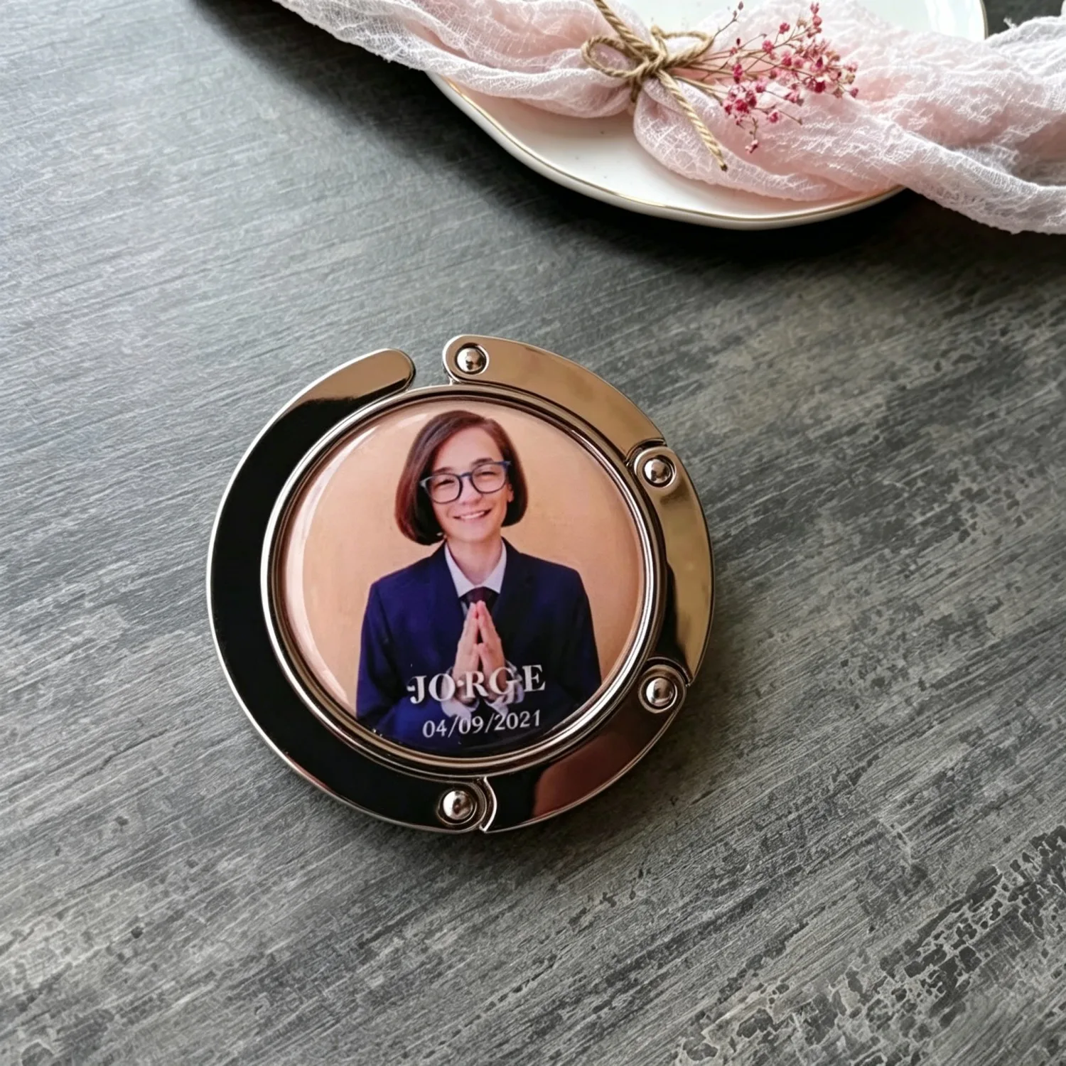 Personalised Wedding Favors for Guests Portable Fashion Folding Purse Handbag Bag Hanger Hook Holder Table Hook Multifunctional