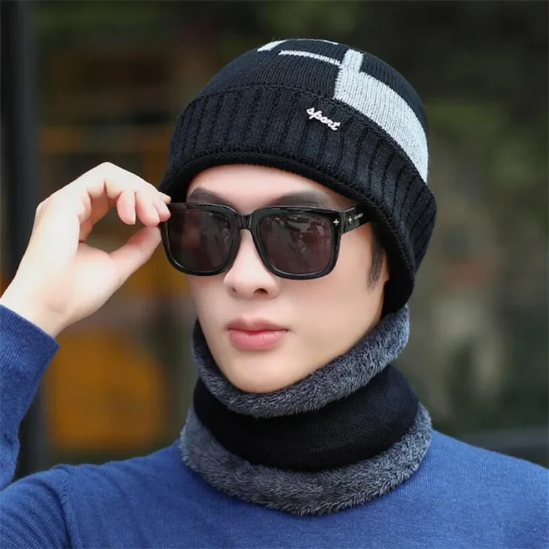 Chapéu de inverno masculino e cachecol homem quente malha chapéu de pelúcia 2 pçs conjunto 2019 masculino retalhos gorros boné com anel cachecóis