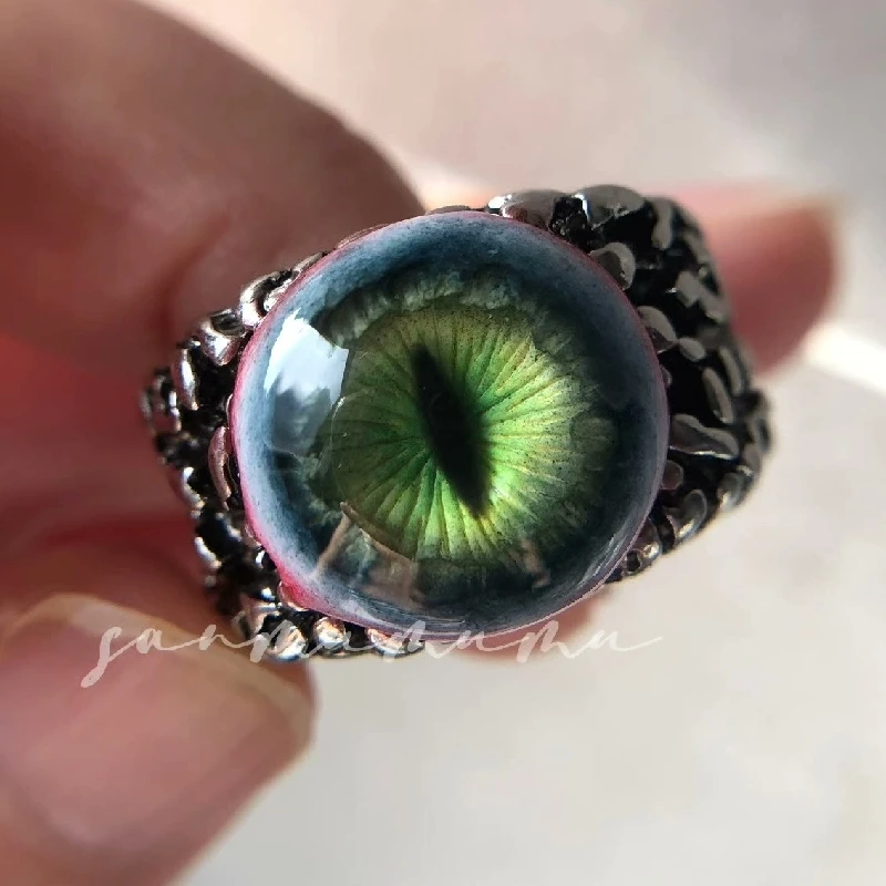 

3090 Creative Handmade Cthulhu Eyeballs Devil's Ring Dark Punk Style Hip Hop Gothic Jewelry Halloween Artwork Customized Gifts