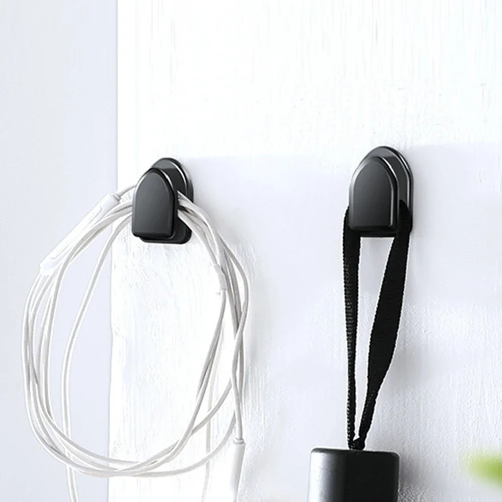 High-quality Car Accessories Car Hook Cable Key Dashboard Cars Engineering Vehicles Forklifts Including Trucks