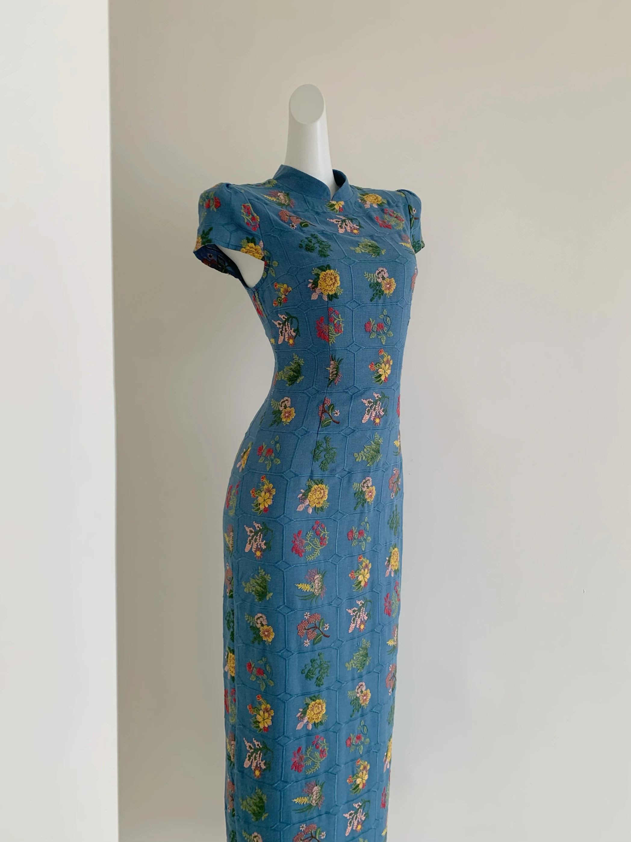 

Новое китайское ретро-платье Hua Zhao: модное, стройнящее, длинное, из дышащей хлопково-полиэстеровой смеси