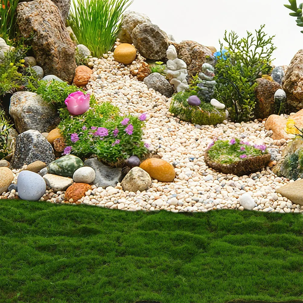 2Pcs Fake Grass Mat for Garden Ornament Vibrant Green Simulation Moss Lawn Mat Indoor Outdoor Use No Watering Pet Friendly