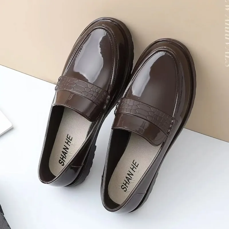 

Women's New Low Heel Shallow Luxury Shoes Soft Sole Non Slip Light Waterproof Women Work Shoes Comfortable for Work Loafer Shoes