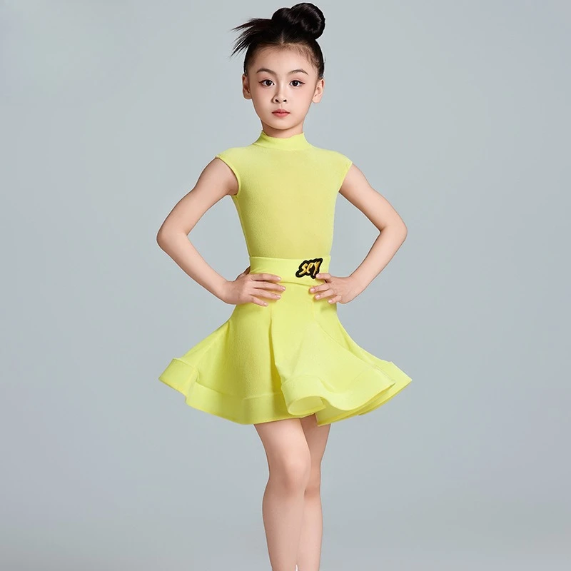 Terno de dança latina para meninas, novo verão, saia pêndulo de veludo ultrafino, desempenho de competição profissional