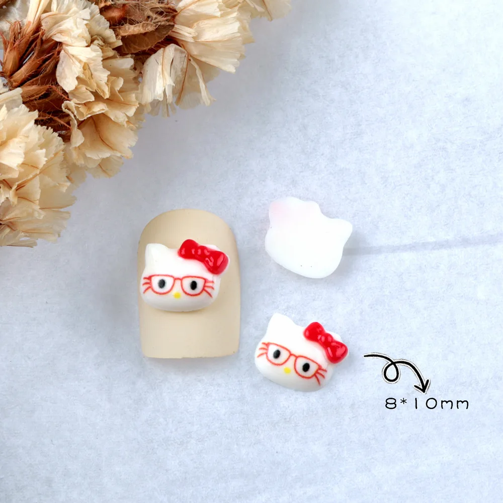 100개 3D 헬로 키티 네일 아트 세트 - DIY 카와이 휴일 매니큐어를 위한 귀여운 수지 참 & 소녀를 위한 완벽한 선물