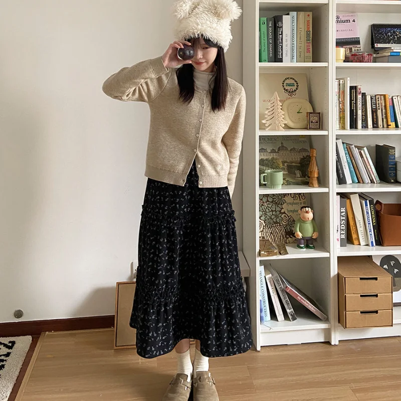 Korean Fashion Sweet Floral Beige Long Skirts for Women Spring Autumn Kawaii Wooden Ear Edge Loose Casual Simple Mori Girl Skirt