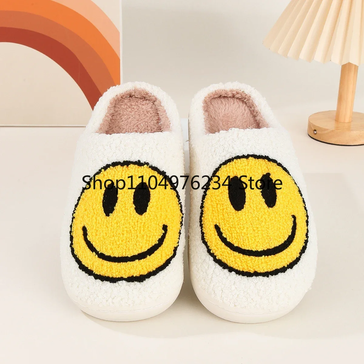 스마일 팝 겨울 실내용 편안한 플러시 슬리퍼 푹신한 면 슬리퍼 미끄럼 방지 따뜻한 가정용 슬리퍼