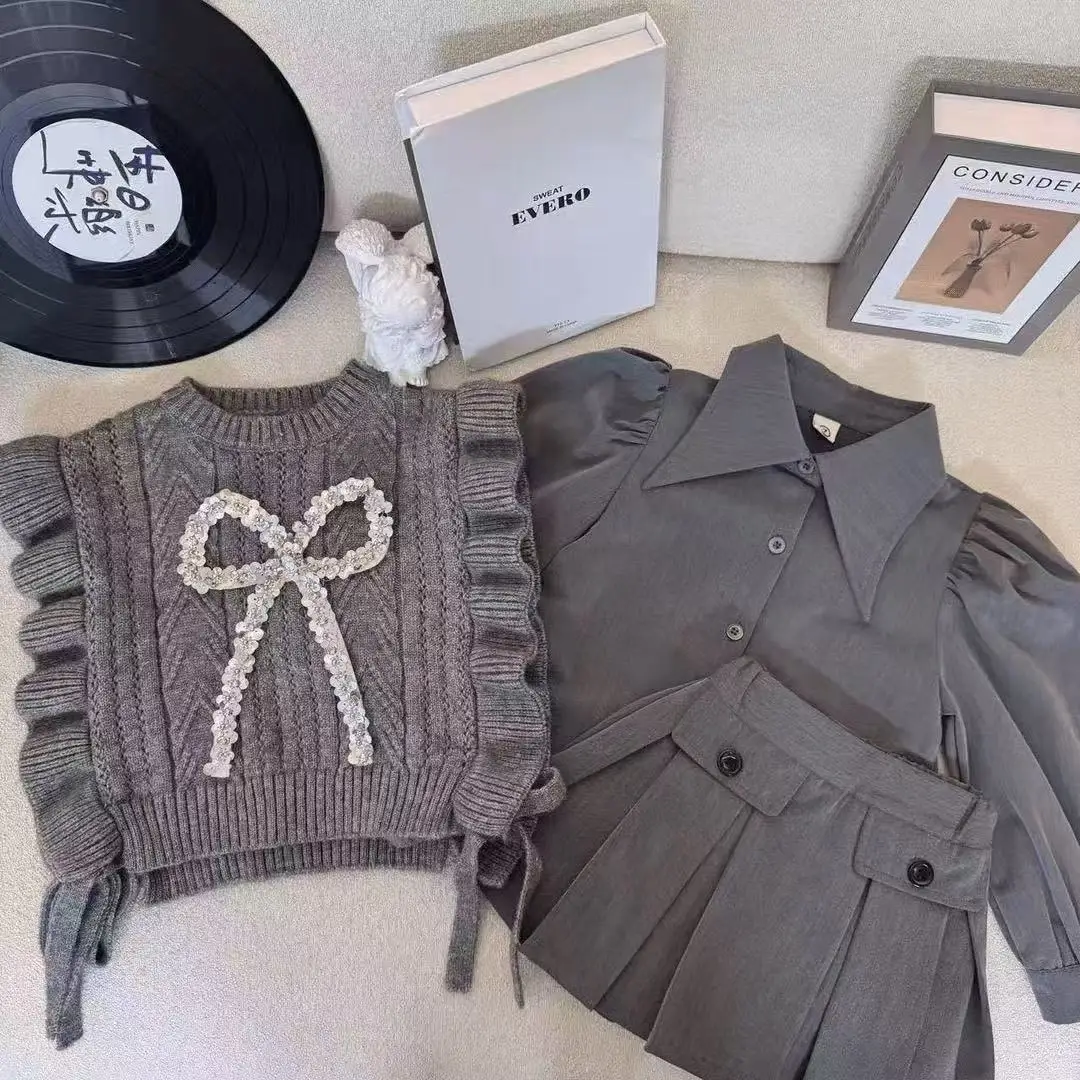 Girls' Autumn and Spring Outfit Suit 2025 New Style Girls' Baby Knitted Vest Shirt Fashion Kids Three Piece Set