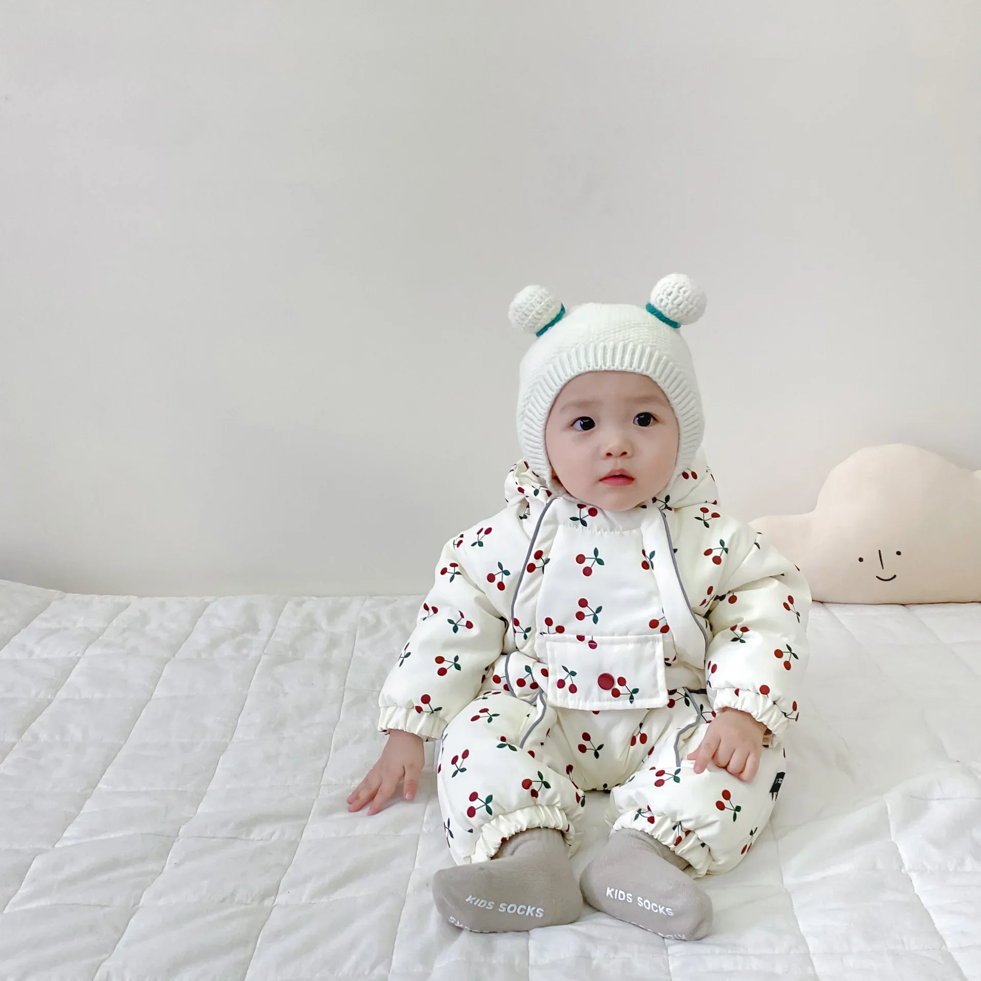 Korean Winter Fashion Baby and Toddler Cotton Thick Rompers New Handsome Cotton Jumpsuit Cotton Hooded Printed Rompers