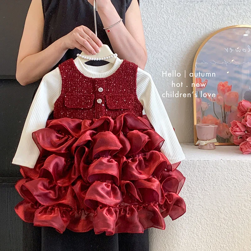 

Осеннее платье для девочек, новинка 2025 года, маленькое пышное платье без рукавов с ароматом торта для девочек, комплект из двух предметов
