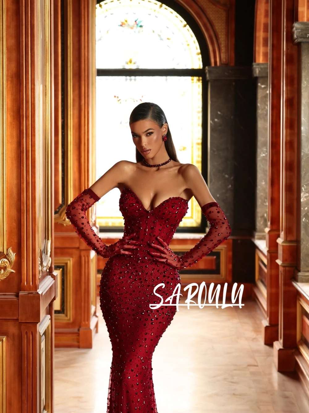 Richly Fully Rhinestones Evening Dress Charming Sexy V Neck Bodycon Fit Prom Gown Customized Fashionable New Year Banquet Wear