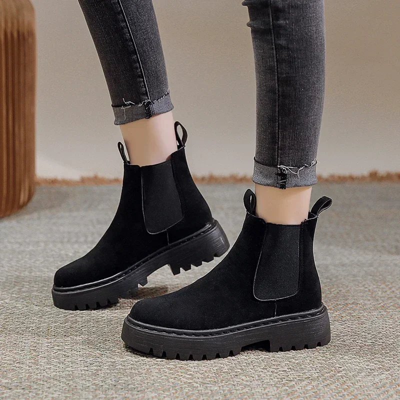 Winter 2023 New Suede Black Women\'s Ankle Boots Platform Shoes Casual Chelsea Boots Fashion Motorcycle Fashion Short Botas Mujer