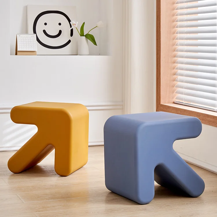 Nordic Household Chair Simple Thickened Plastic Stool Bench  Creative Arrow Small Stool Low Stool Ottoman Pouf for Living Room