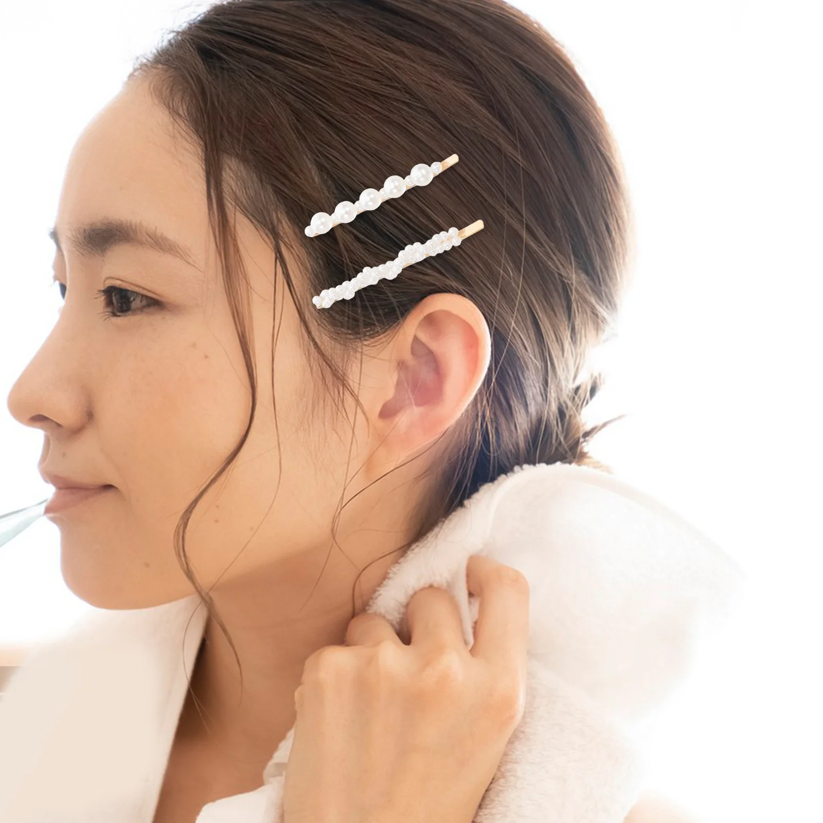 

10Pcs Pearl Bobby Pin Hair Clip Set Chic Stylish Hairpins Side Barrette Hair Accessories for Party Banquet White