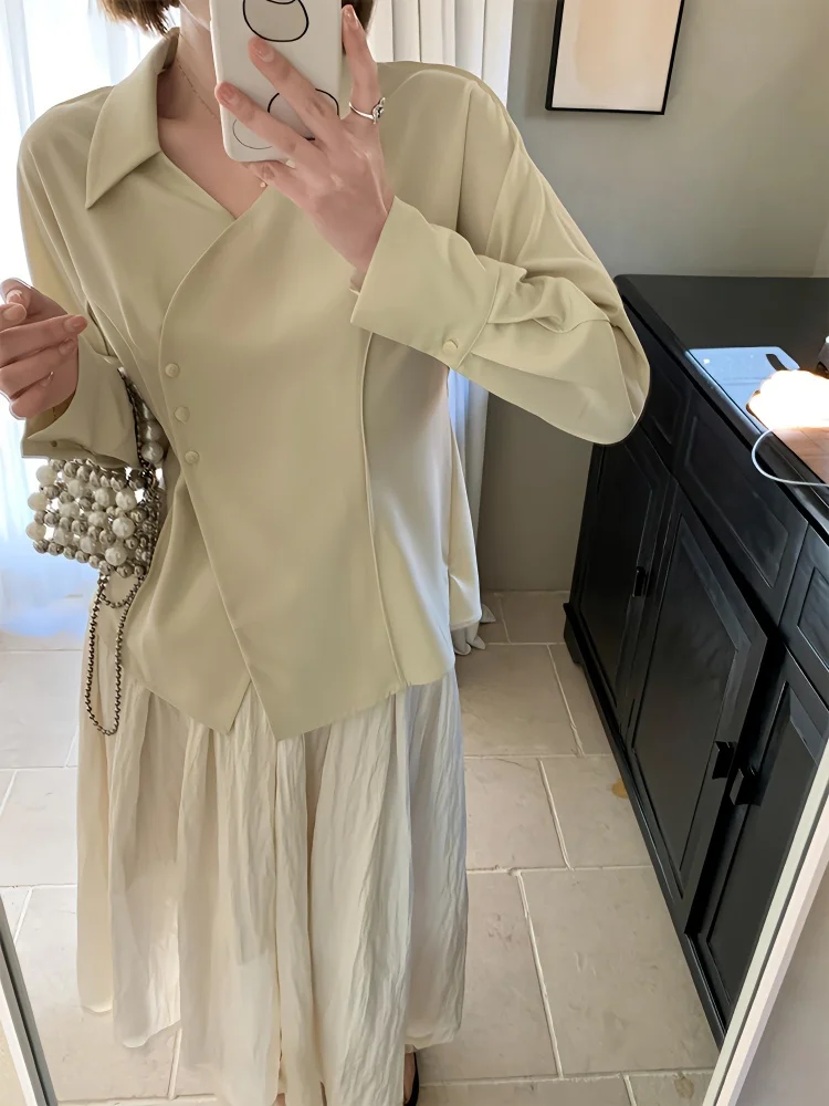 

Long Sleeve Shirts Women Cotton Button Down Blouses Lantern Sleeves Pleated Hem Slim Fit Preppy Feminine Minimalist Retro French