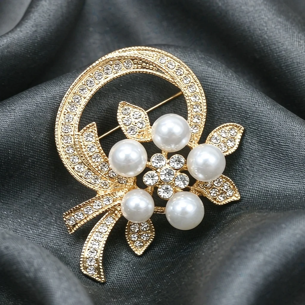 2026 Badge Anti-Exposure Brooch, Badge Brooch, Niche Shoe Surface Badge, Versatile, Light Luxury, Waterproof, Personalized Fashion, Wedding Guest Brooch, High Aesthetic Value, Unique, Clothing Pin, Anti-Exposure Gadget, Decorative Item, Brooch, Themed Brooch, Elegant, Diy, Couple, Metal Buckle
