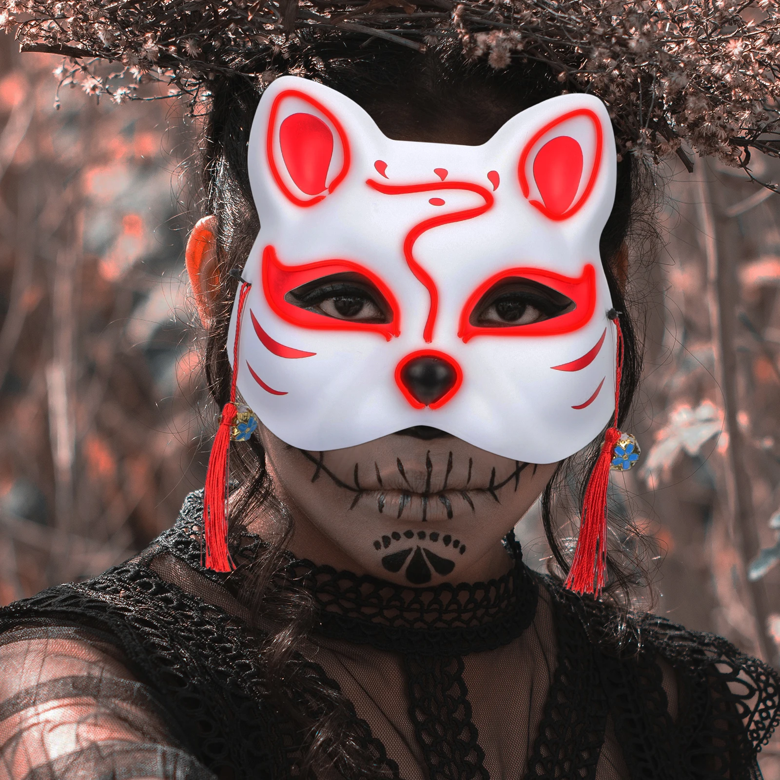 

Fox Mask Decorative Plastic LED Fox Design Masks Halloween Party Cosplay Masquerade Glow Mask Suitable Adults Kids Unique Shape