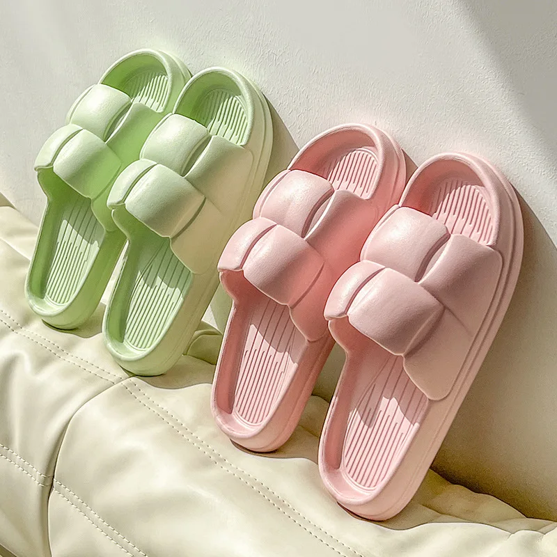 Summer Fashion Solid Color Women & Men Soft Slippers Flat Platform Bathroom Home Indoor Female Cushion Indoor Sandals EVA