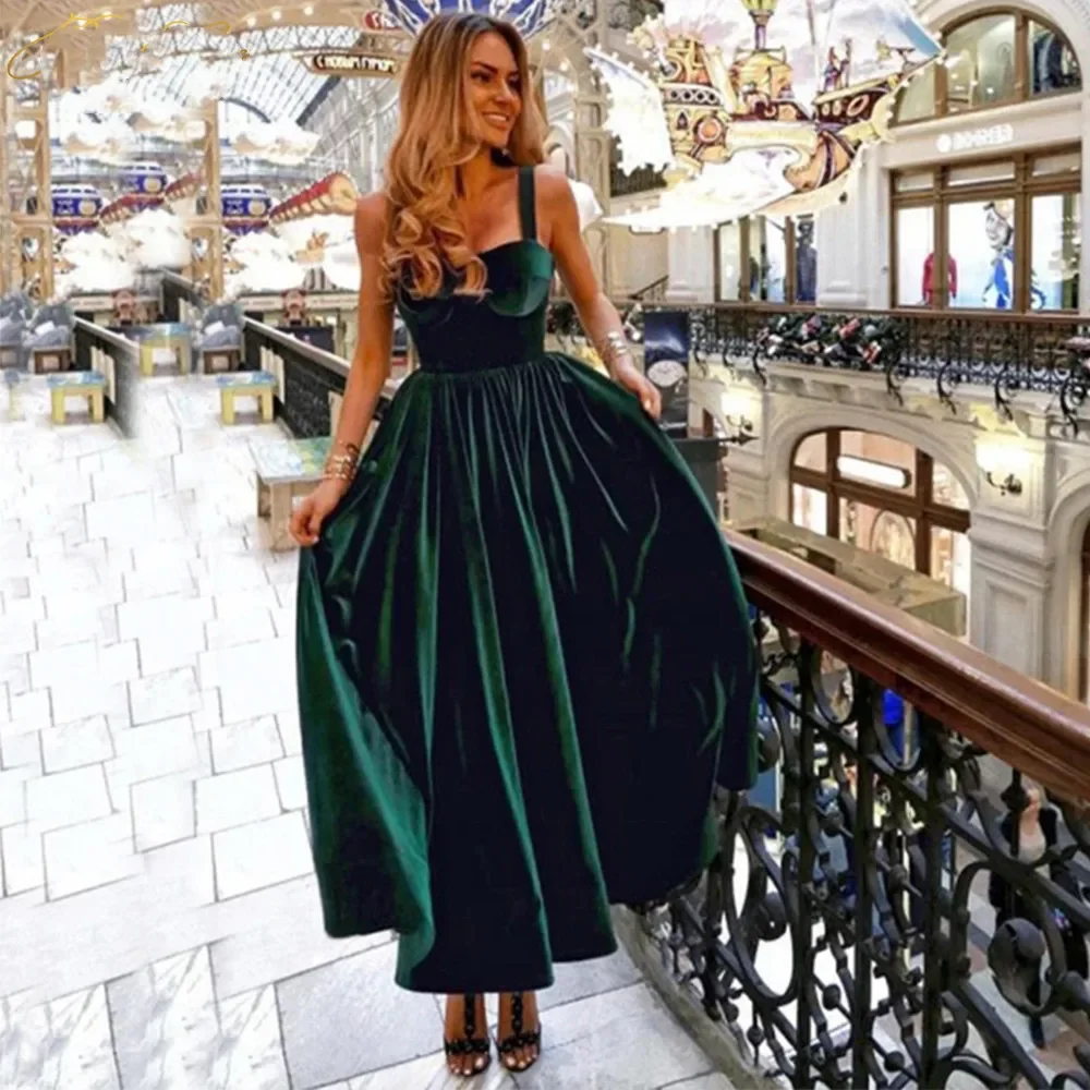 

BridalAffair Изумрудно-зеленые бархатные платья для выпускного вечера Простые бретели Вечерние платья трапециевидной формы Простые короткие вечерние платья
