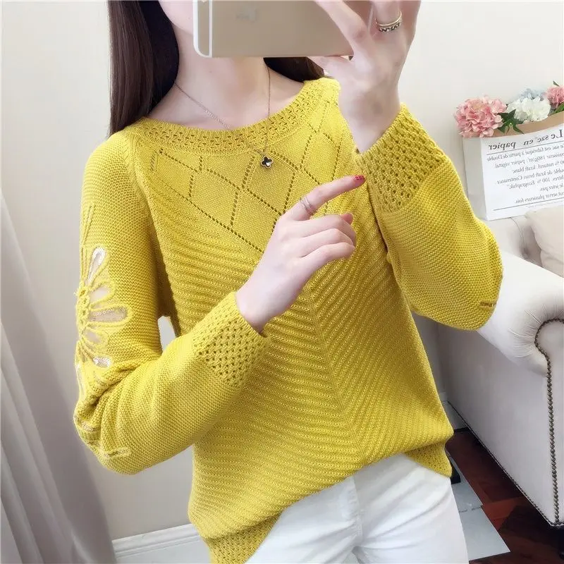 Temperament Spring Autumn New Sweaters Women\'s O-Neck Lace Embroidered Hollow Out Fashion Long Sleeve Pullovers Knitted Tops