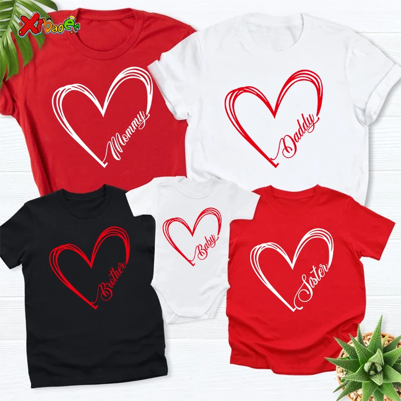 Valentine's Day T-shirt Family Outfits Shirt Family Matching Outfits Mom Daughter Matching Clothes Baby Clothing Outfit Familia