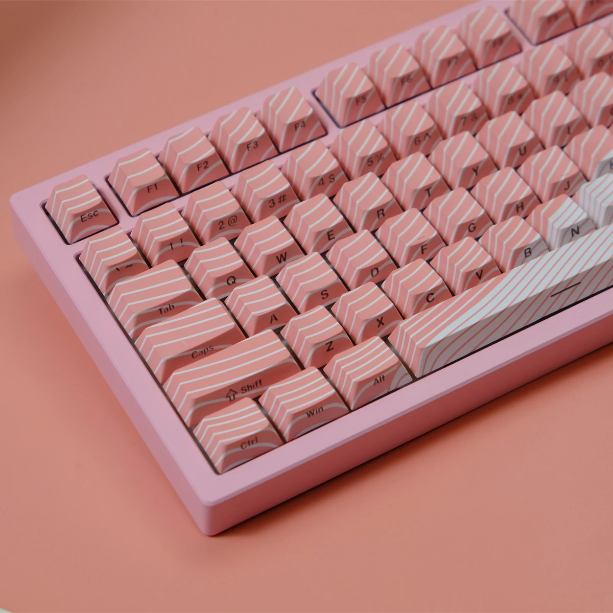 Pink Wave Side-lit Shine Through Keycaps Cherry Profile 130-Tasten Fünf Seiten Dye Sublimation PBT Keycaps für MX Switches Keyboard