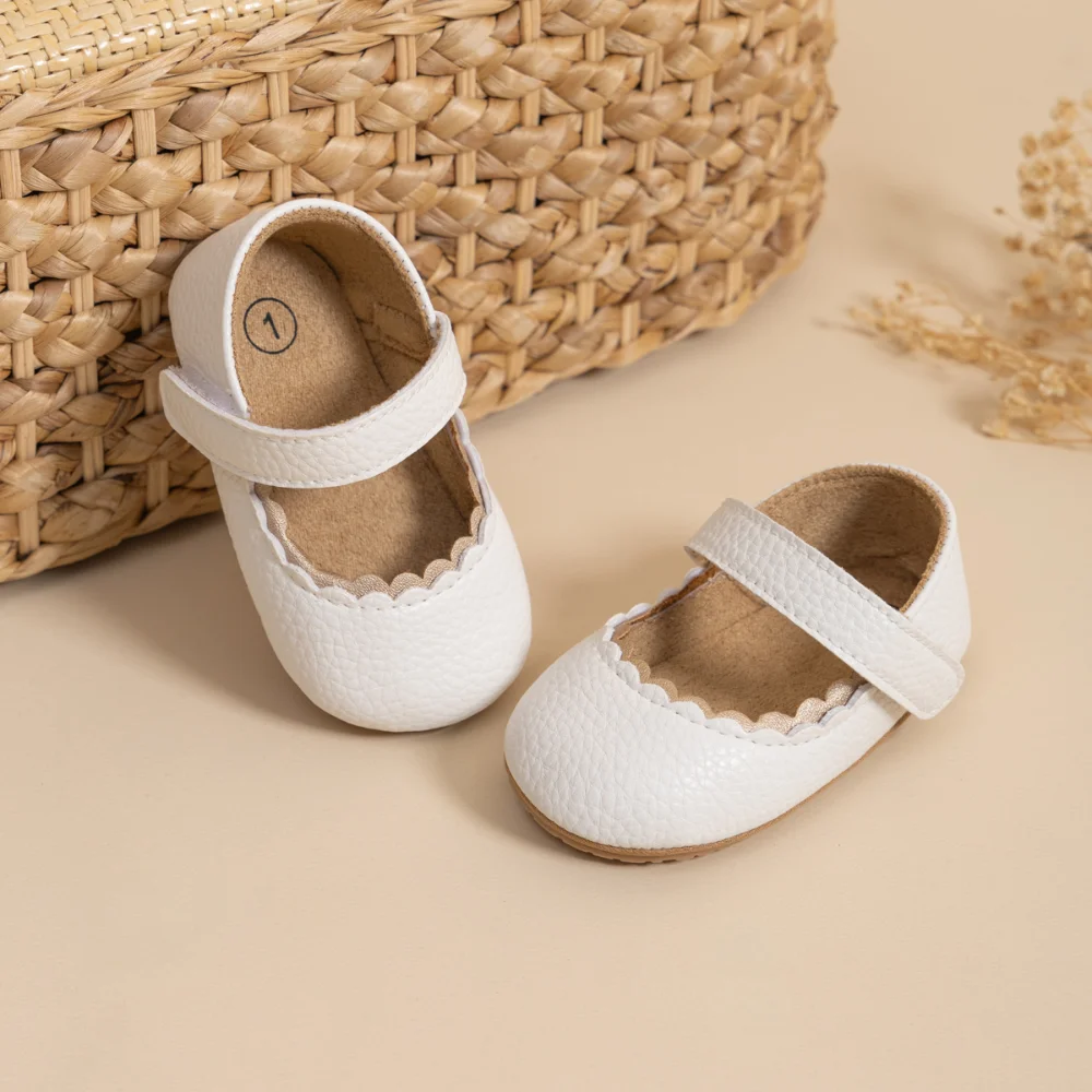 Newborn Baby Breathable Fashion Leather Shoes Women's Baby Shoes Lace Princess Shoes Classic Non-slip Soft Bottom Walking Shoes